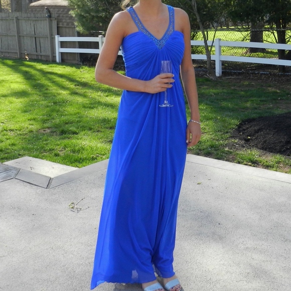 Prom Dress - Picture 1 of 5